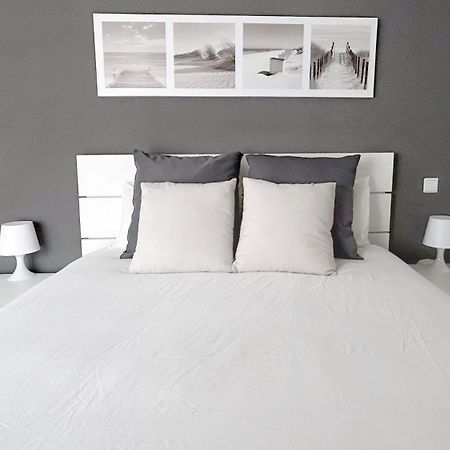 Comillas Bº Casasola - Residencial Lagos Azules - Netflix, Prime, Wifi & Free Indoor Parking Luaran gambar
